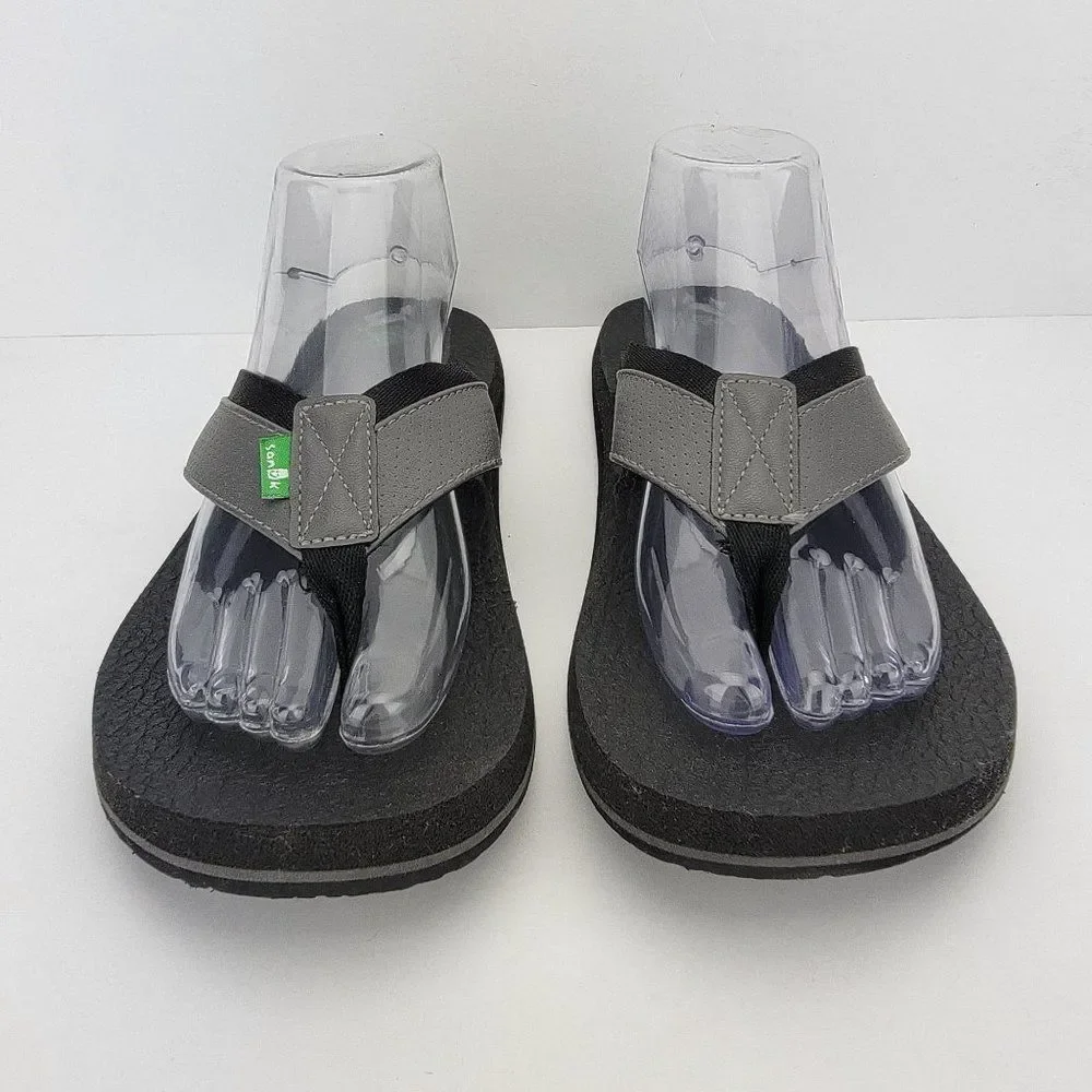 Sanuk Men's Size 8 Black Grey Beer Cozy 2 Yoga Mat Flip Flops Sandals SMS10823S